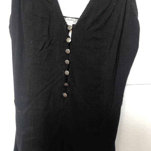 Tank - Picture 2 of 2